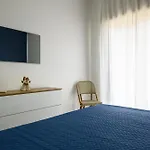 Bob's House *